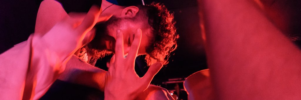 M O N T R O Z E banner