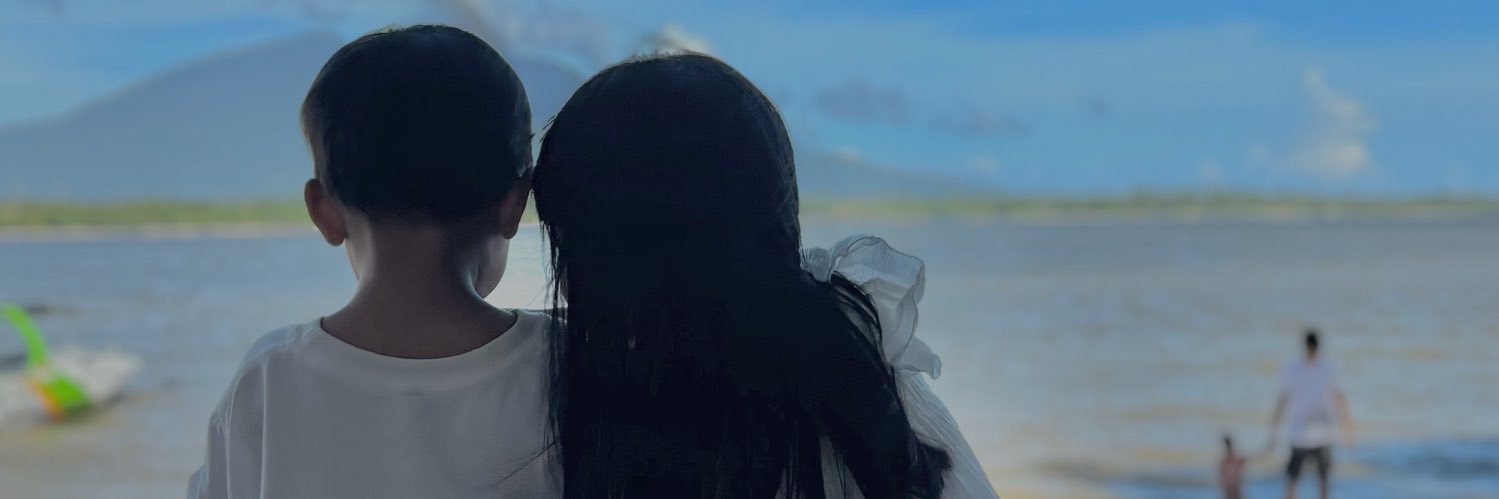 bellarsafira's profile banner image