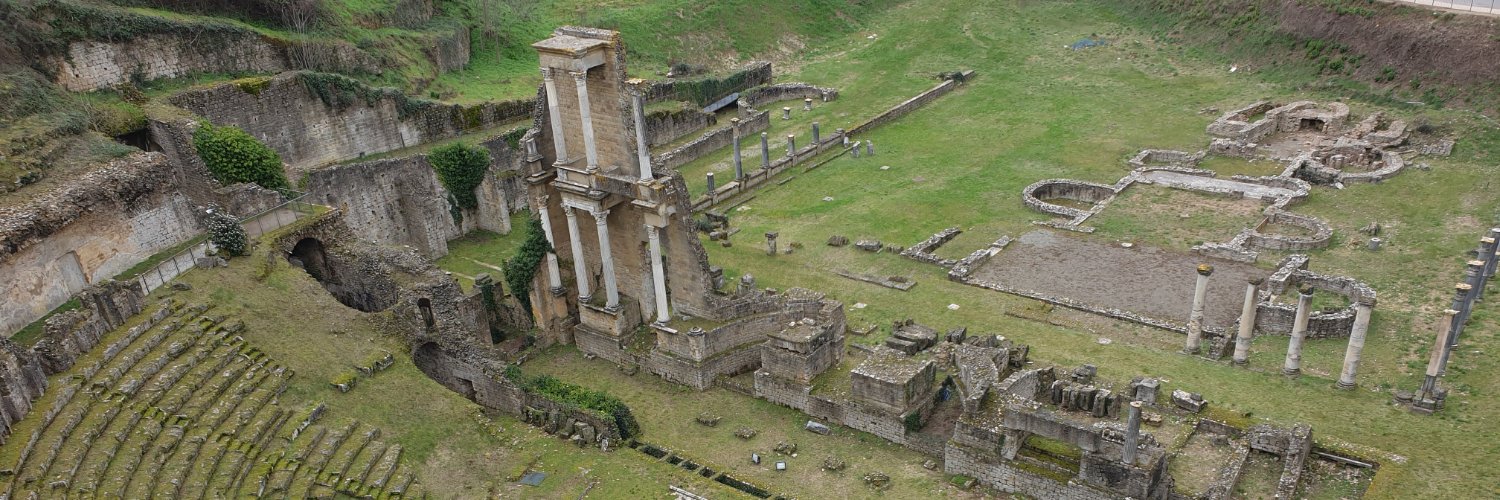 The Chronicle Theatre Company banner