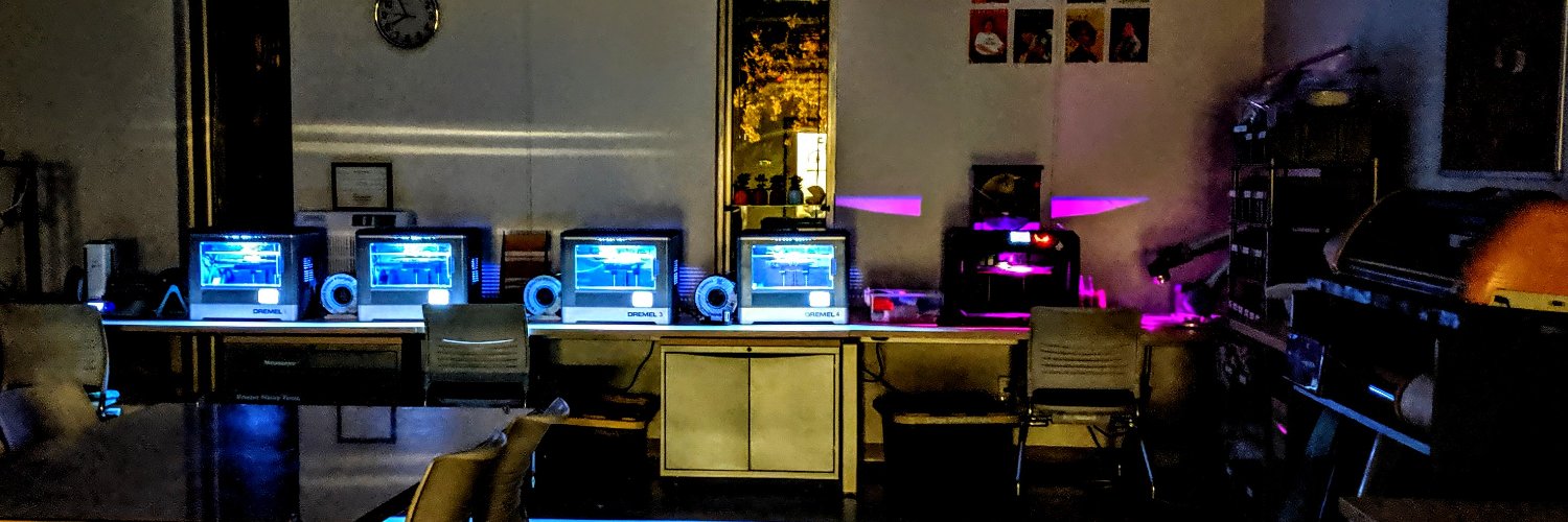 makerspaceURI banner