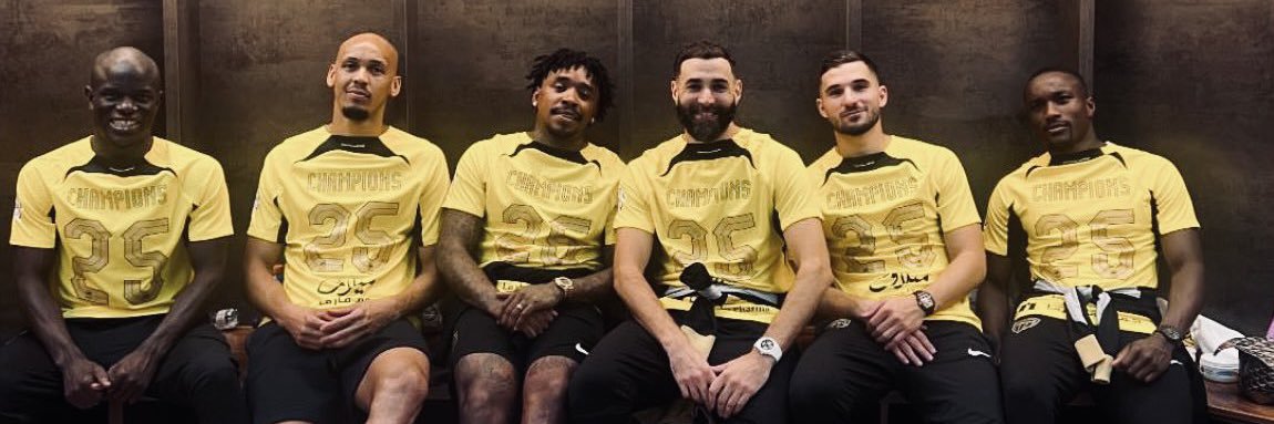 wee25_'s profile banner image