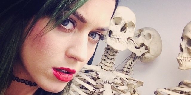 Alexia_Larkin's profile banner image
