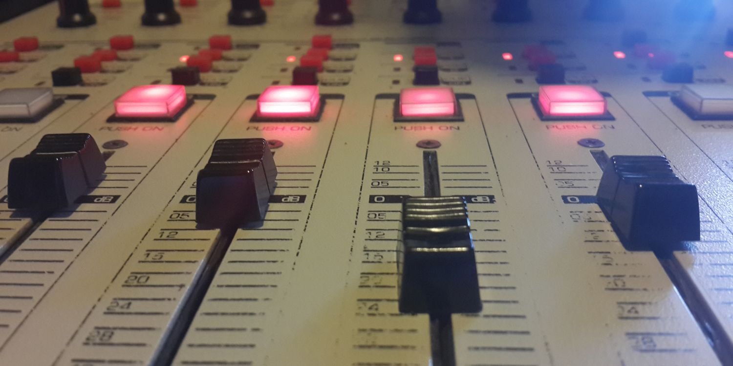 RadioCatalina's profile banner image