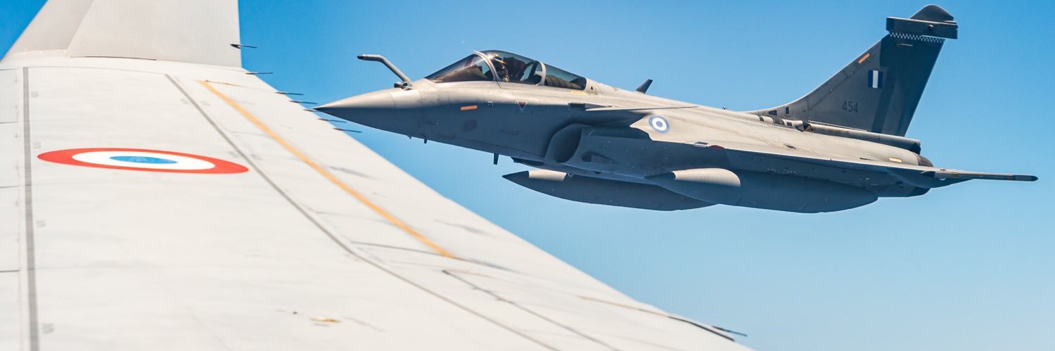 Flight (ΠΤΗΣΗ)'s banner