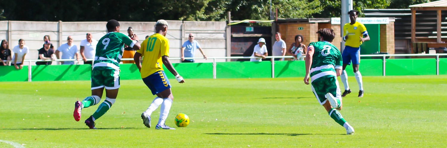 Zee® 🇬🇼🇵🇹 banner