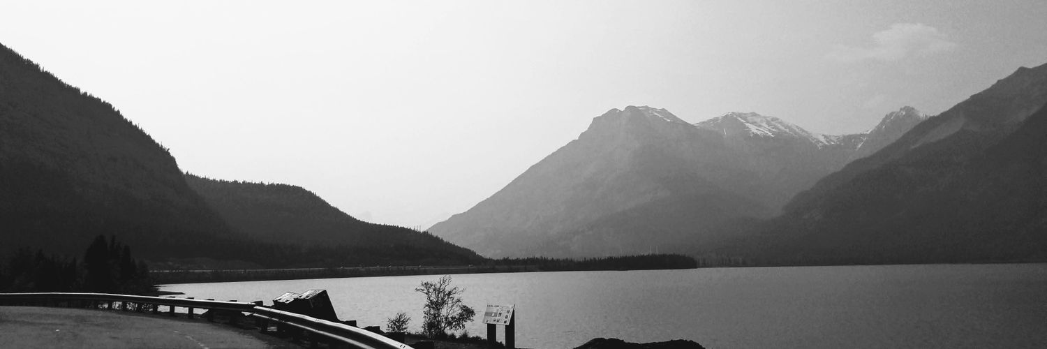 marinaapperley's profile banner image