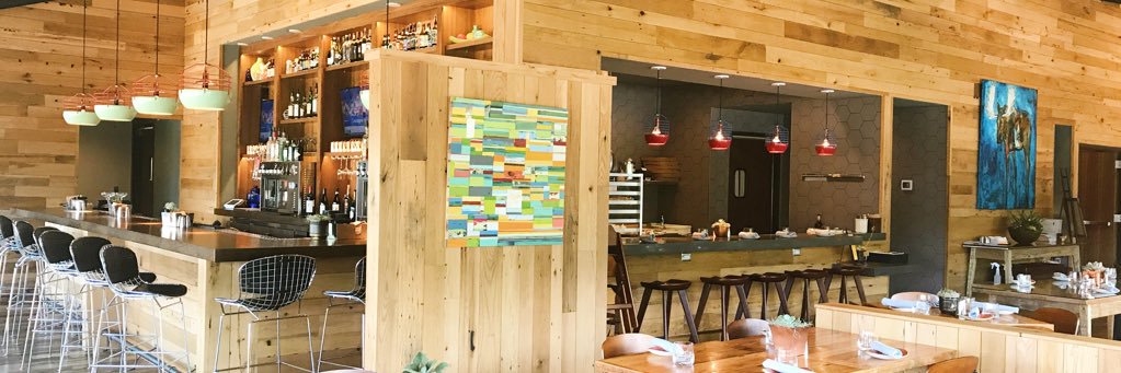 Versante Hearth +Bar banner