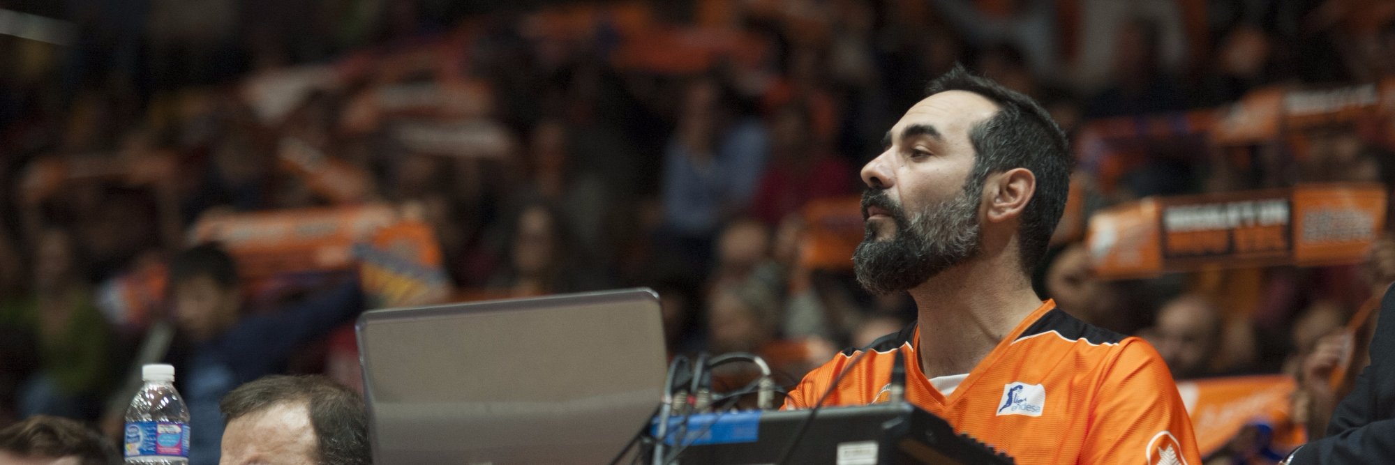 DJ Valencia Basket banner