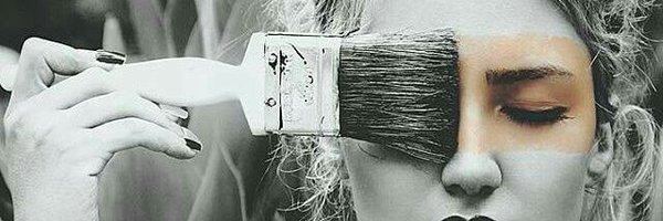 Howliliy Profile Banner