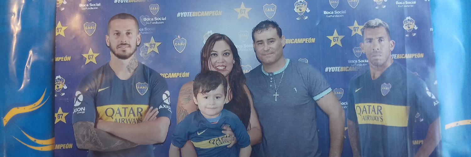 Natunzarate's profile banner image