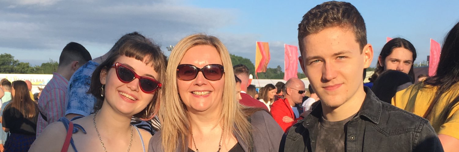 Karenbowes's profile banner image