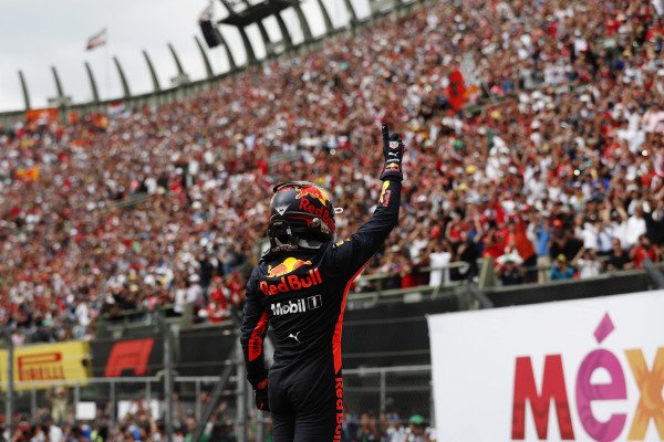 aizatazli's profile banner image