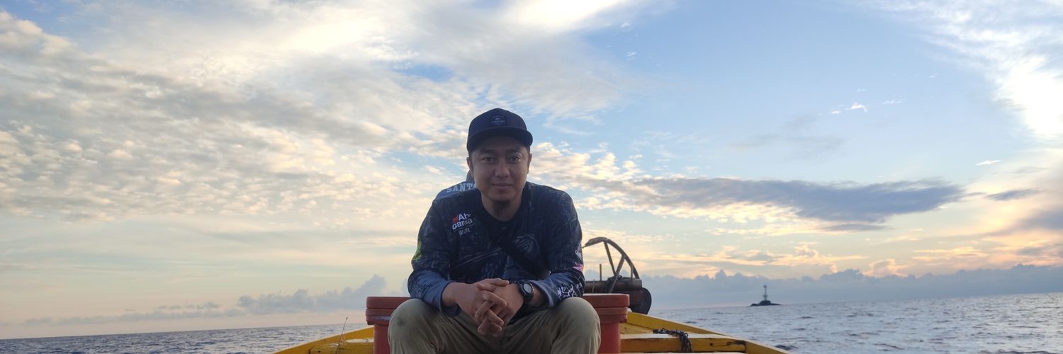 a_rifrazak's profile banner image
