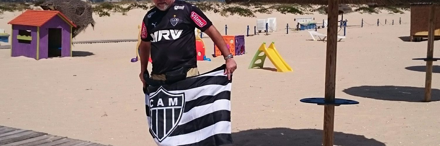 rcouti's profile banner image