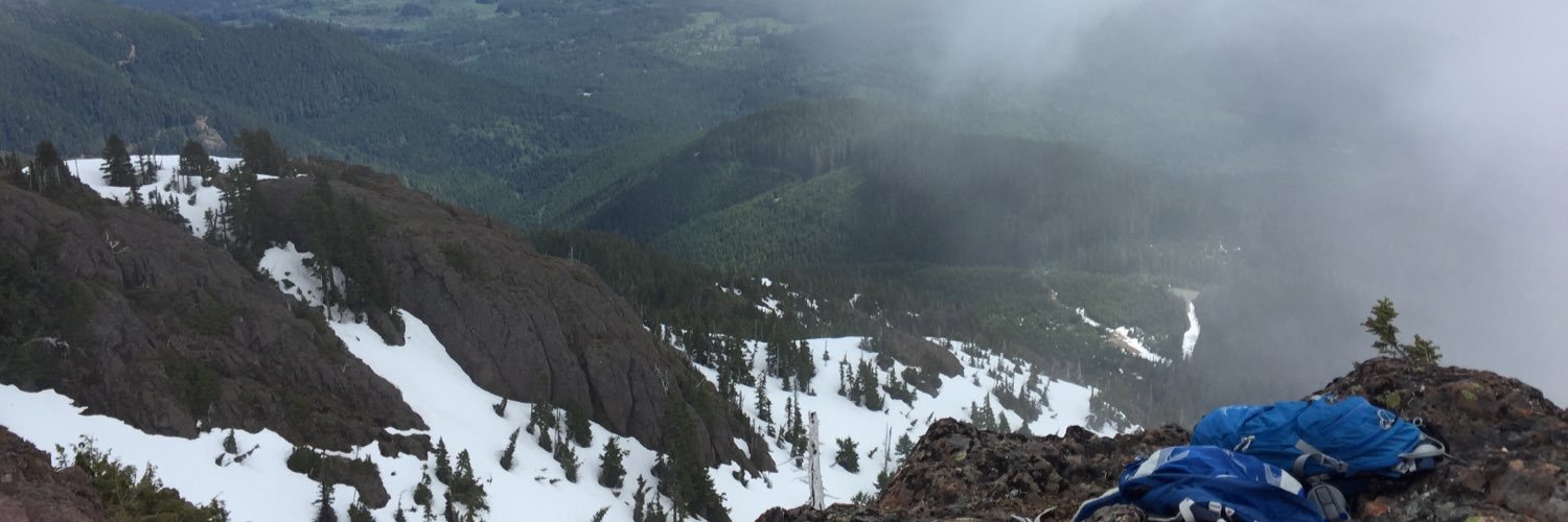 abigailmrich's profile banner image