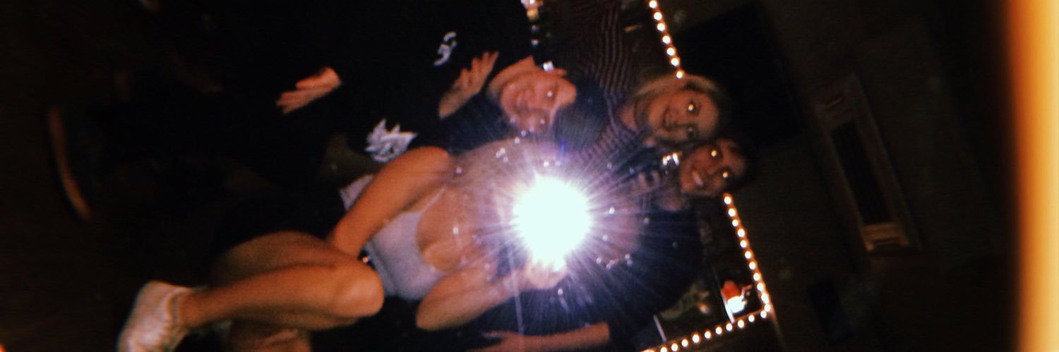 daisymxson's profile banner image