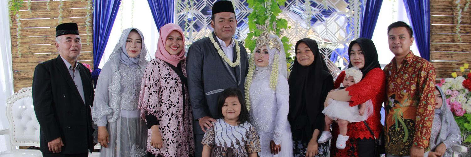 R19_Dwi's profile banner image