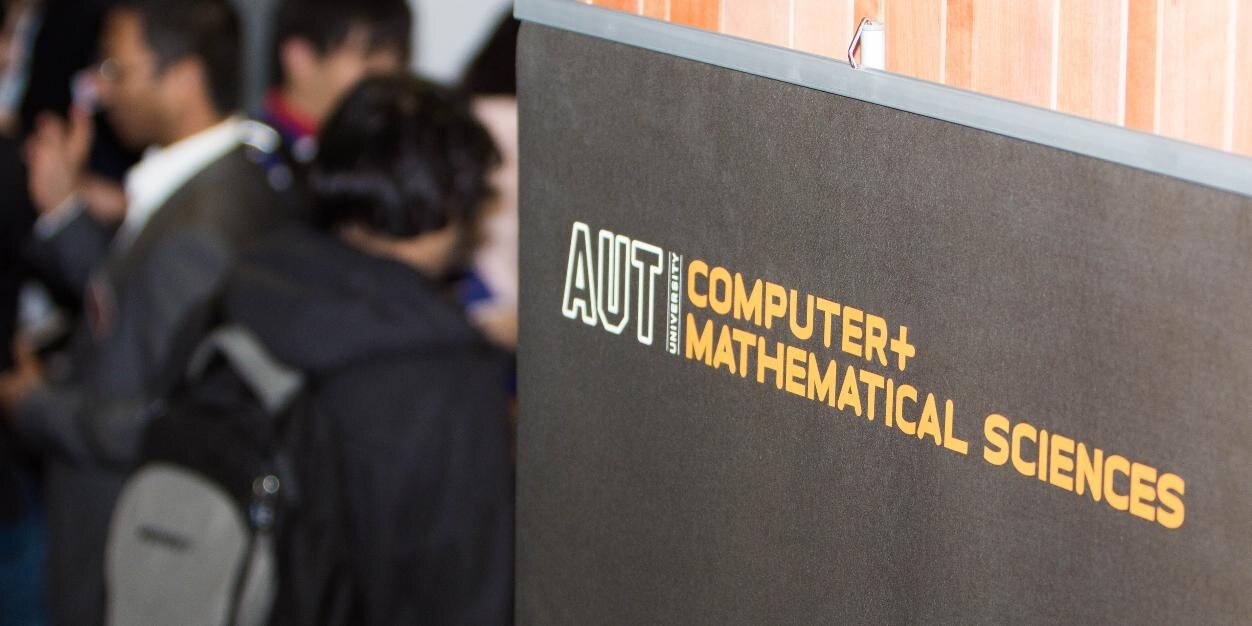 AUTms's profile banner image