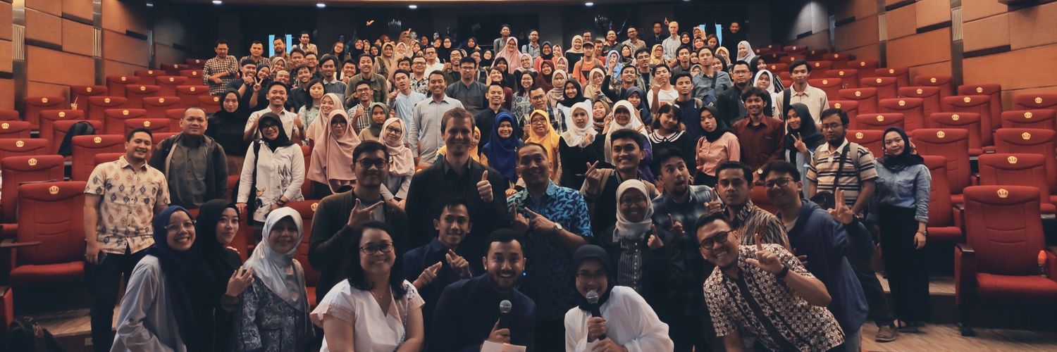 taufik_gd's profile banner image