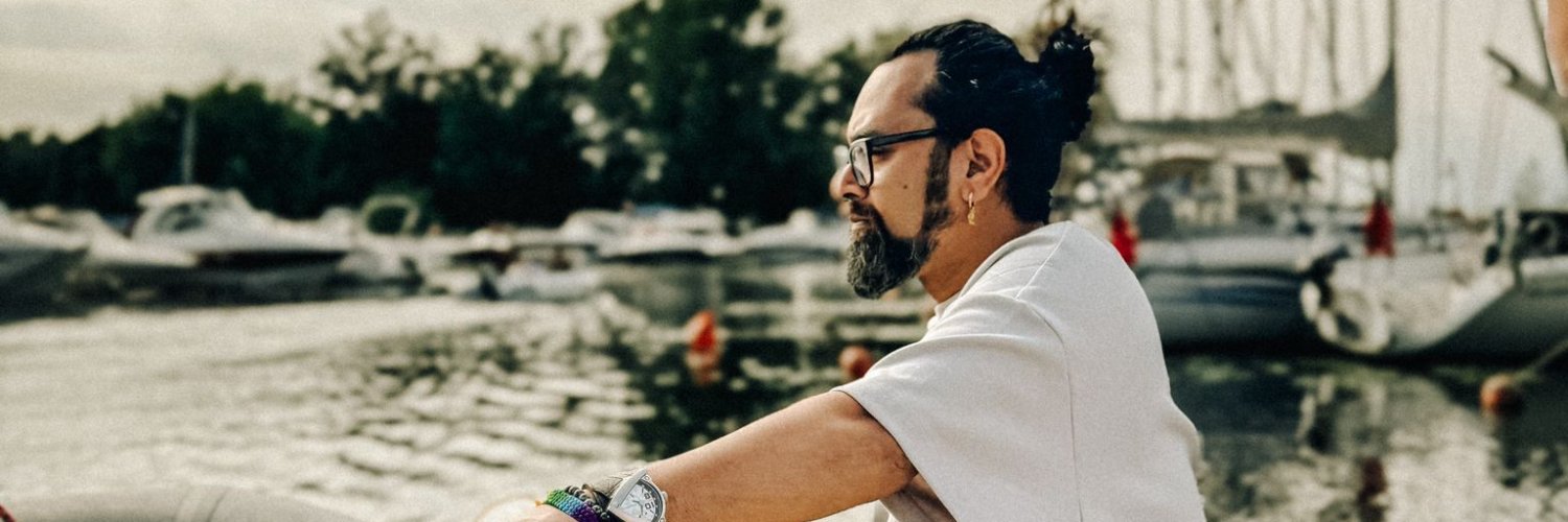 iamsarsij's profile banner image