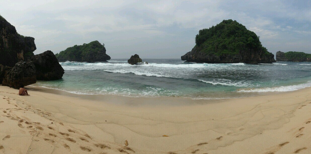 hasyimi's profile banner image