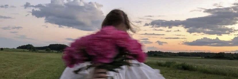 三角イトウ banner