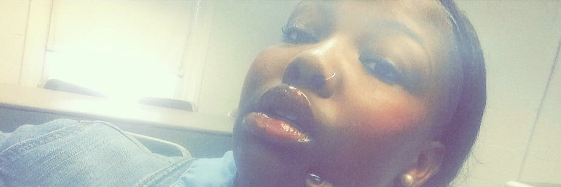 DIMPLEZ_Nora's profile banner image