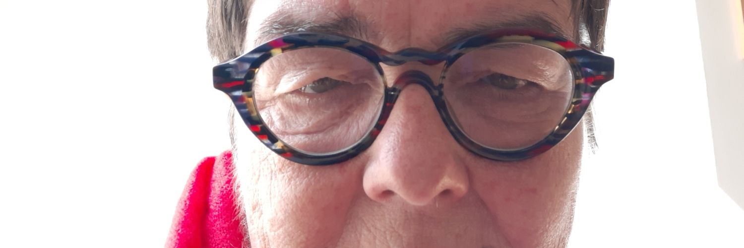 leendewael's profile banner image