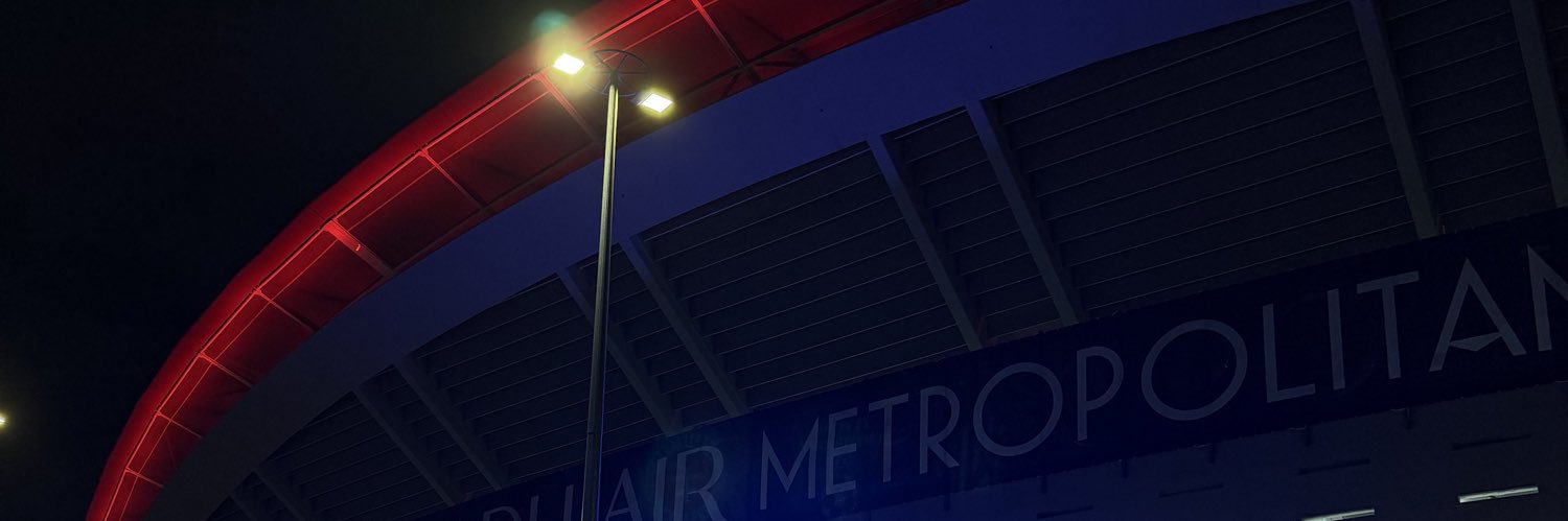 skyriam's profile banner image