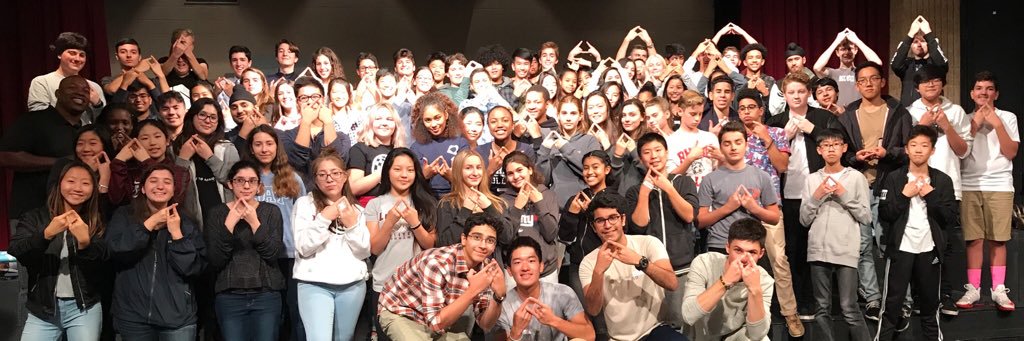 deca_leonia's profile banner image