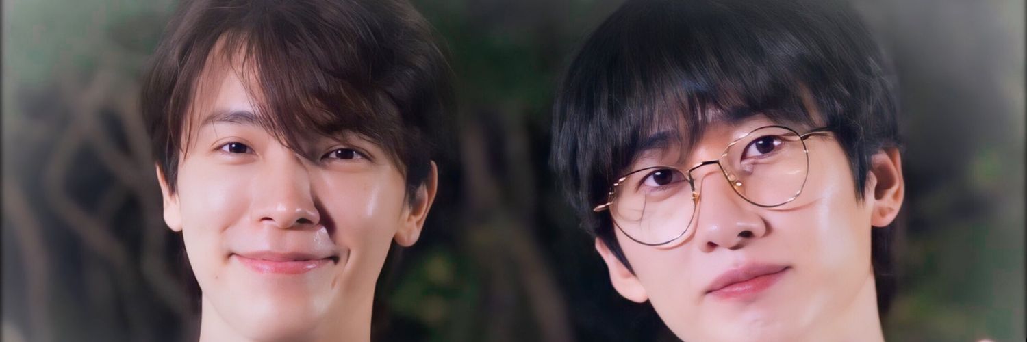 eosinred's profile banner image