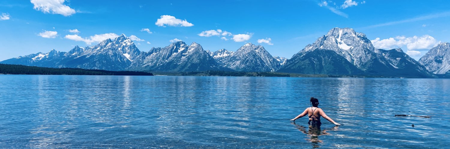 HaleyyyManningg's profile banner image
