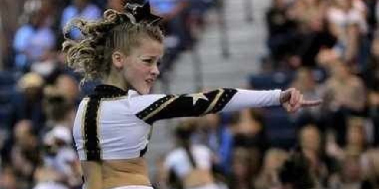 LivingForCheer's profile banner image