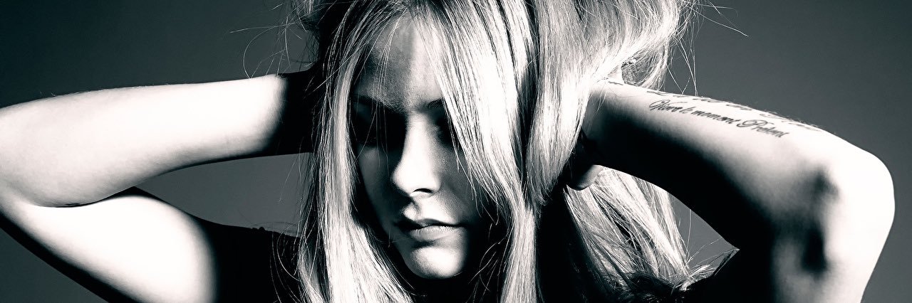 Avril_Or's profile banner image