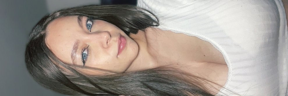 valentinabzzz's profile banner image