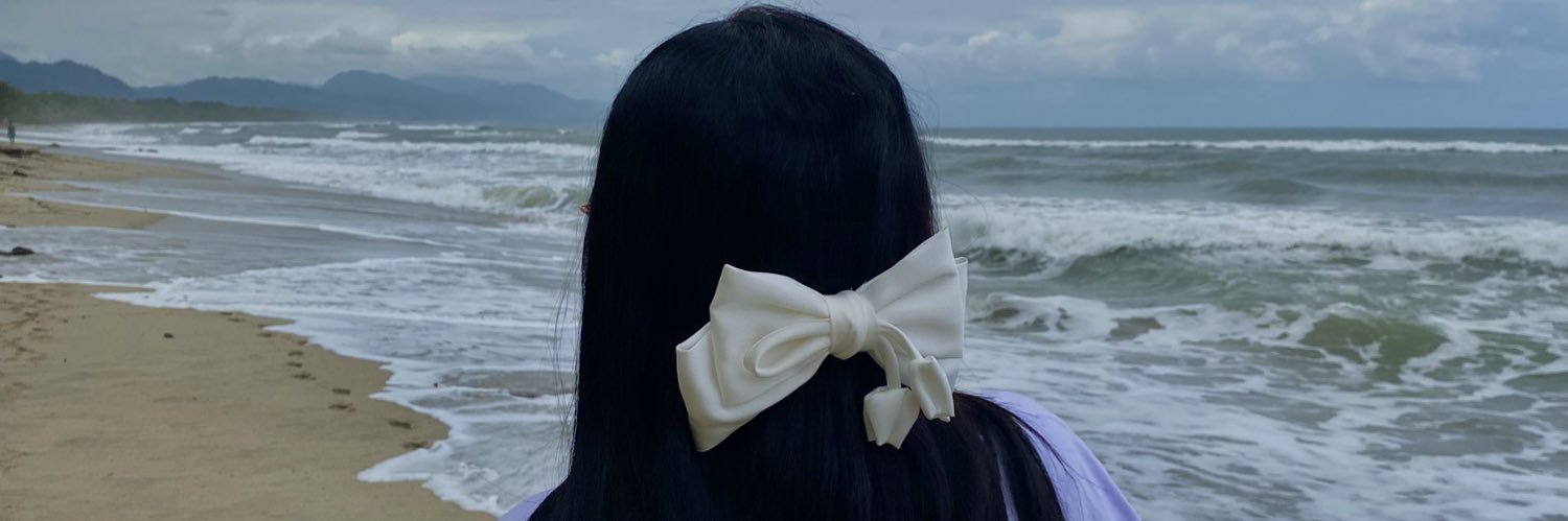 Carolinepenate4's profile banner image