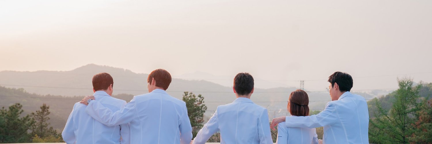 eisnevep's profile banner image