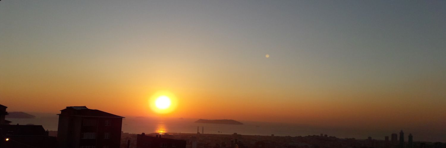 Sevgi_Cansiz's profile banner image