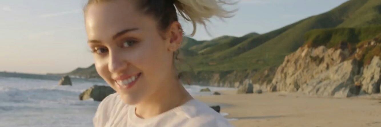 MileyL's profile banner image