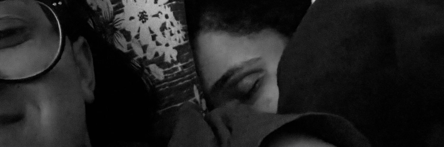 peruccinha_'s profile banner image