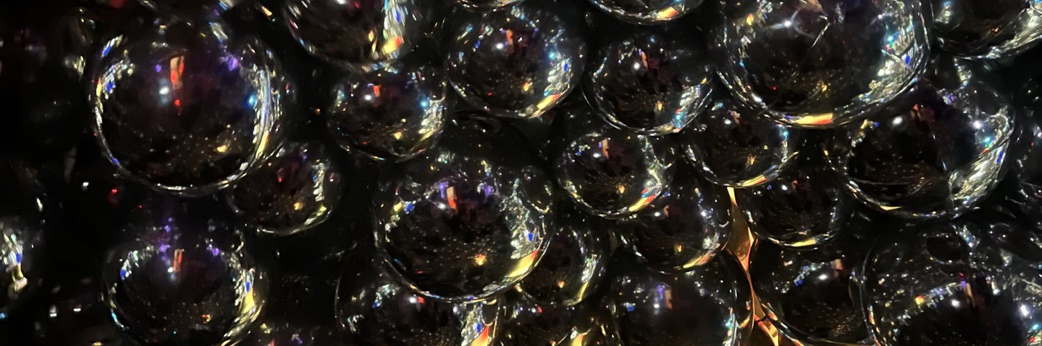 perlaagtz's profile banner image