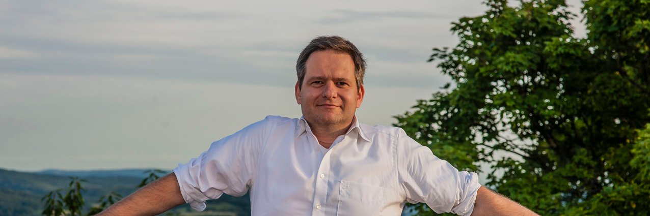 Sebastian Bucher 📯 banner