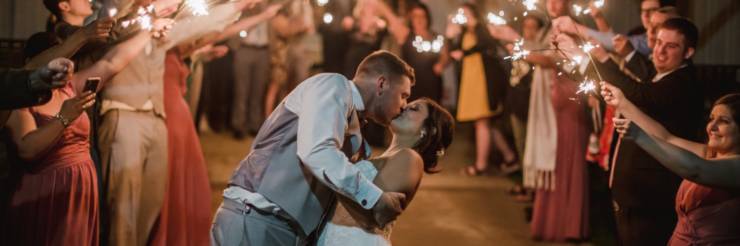 allisontayla's profile banner image