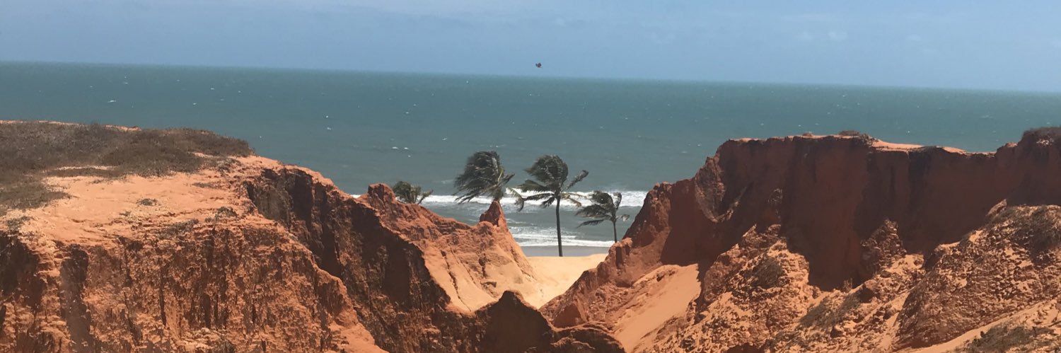 kamilacds's profile banner image