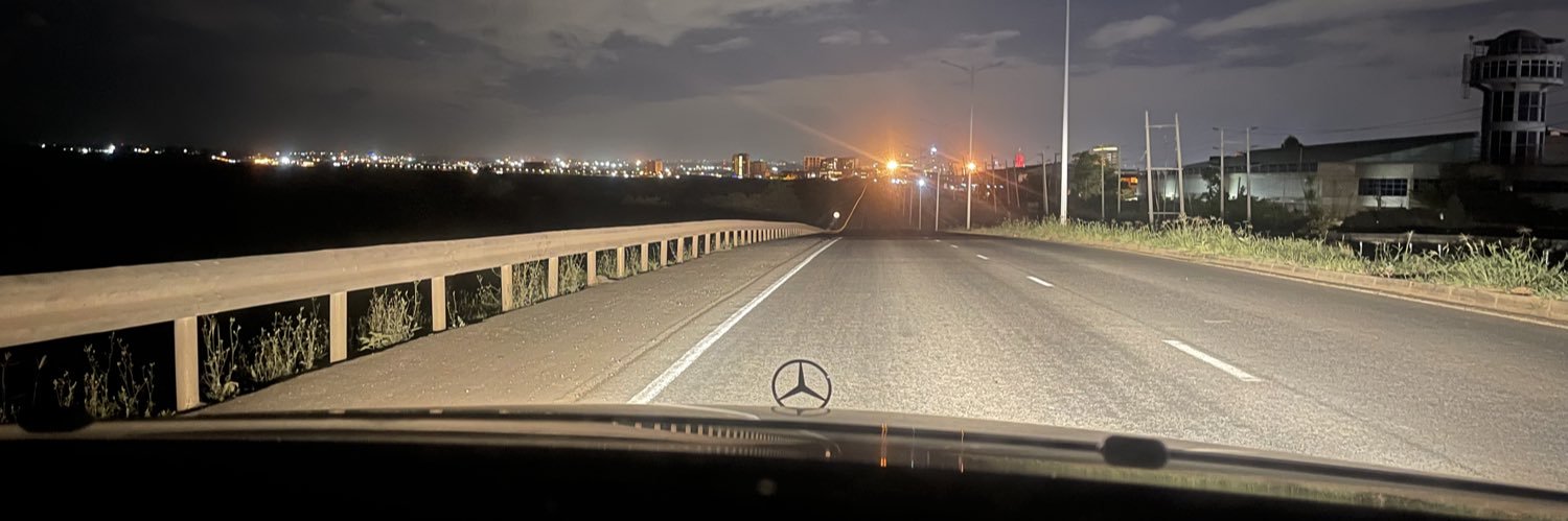 Tri-star Benzes Ke banner