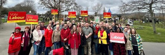 Laura4Labour 💙🧡 banner