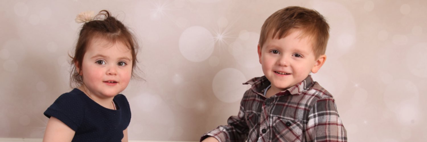 MrsLyon2016's profile banner image