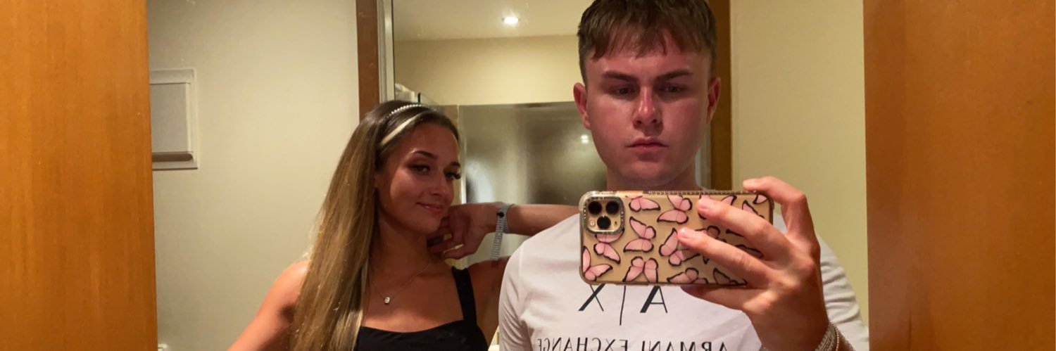 lauryyn_x's profile banner image