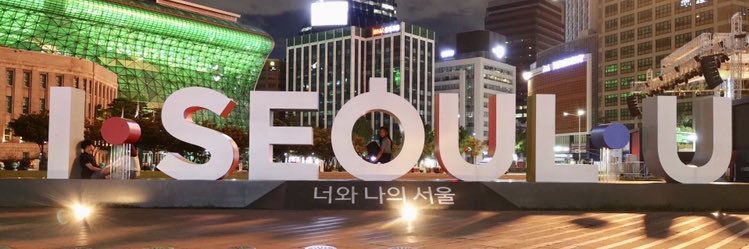 R. 로카야 banner