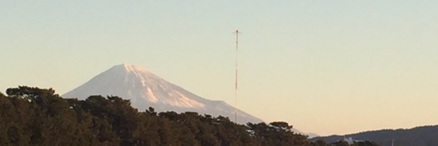 LsIlf3's profile banner image